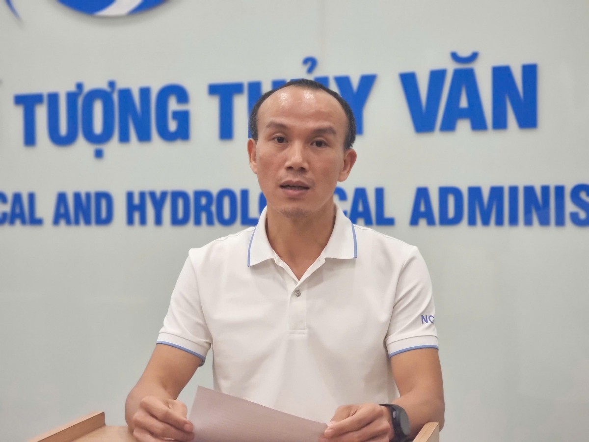 Tin bão mới nhất: Bão số 11 giật cấp 15 trọng tâm đổ bộ vào khu vực Quảng Ninh