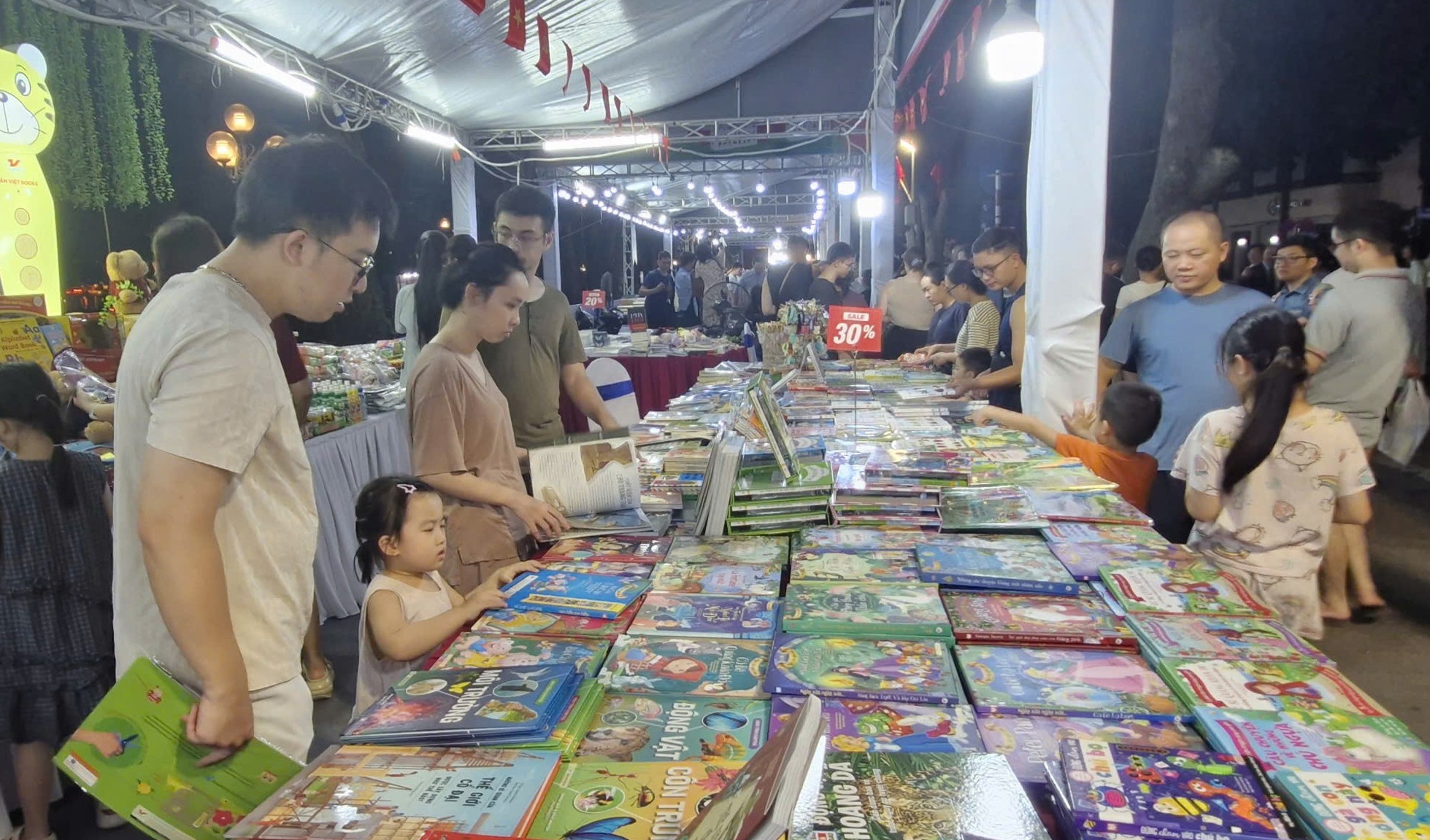 Hà Nội sẽ tổ chức Hội Sách lần thứ XI với chủ đề “Sách mở tri thức - Công nghệ dẫn tương lai”