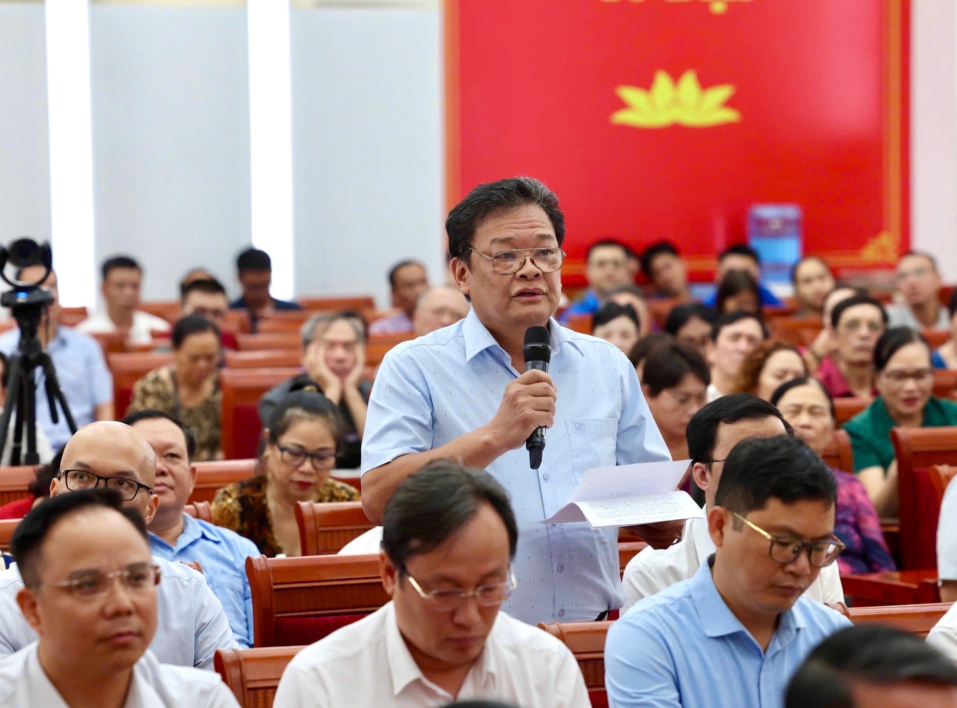 Quyết liệt tháo gỡ vướng mắc trong cải tạo chung cư cũ Quyết liệt tháo gỡ vướng mắc trong cải tạo chung cư cũ