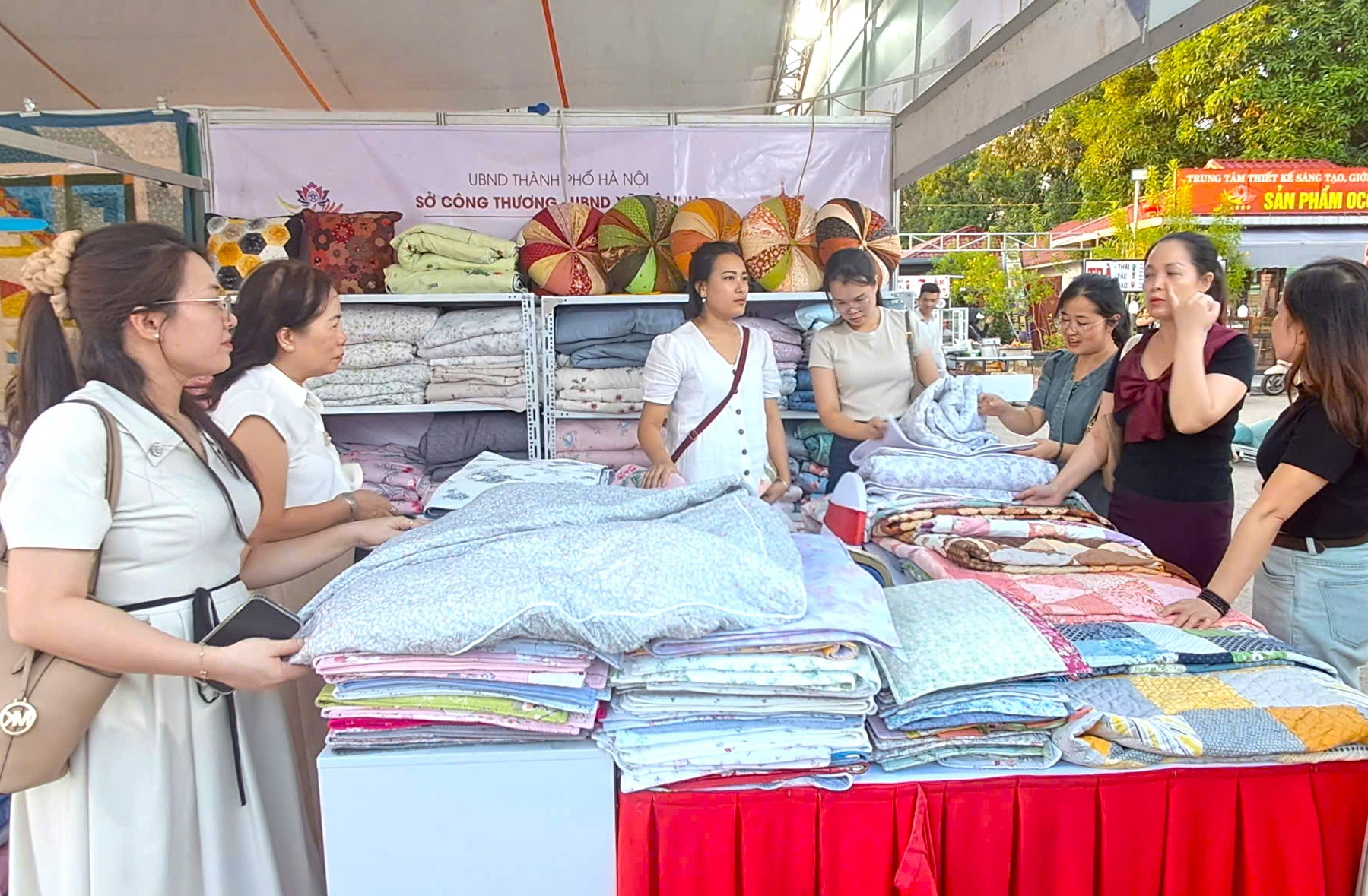 Hà Nội đưa thương hiệu OCOP vươn xa Hà Nội đưa thương hiệu OCOP vươn xa