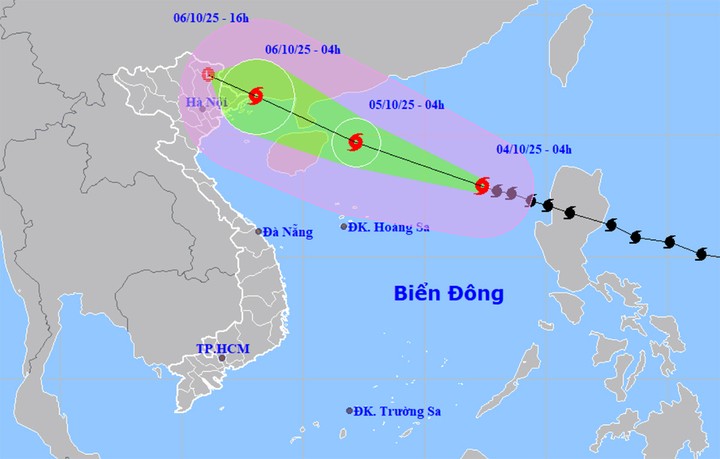 Tin bão mới nhất: Bão số 11 Matmo mạnh lên cấp 11, giật cấp 14, di chuyển nhanh về Đông Bắc Bộ Tin bão mới nhất: Bão số 11 Matmo mạnh lên cấp 11, giật cấp 14, di chuyển nhanh về Đông Bắc Bộ