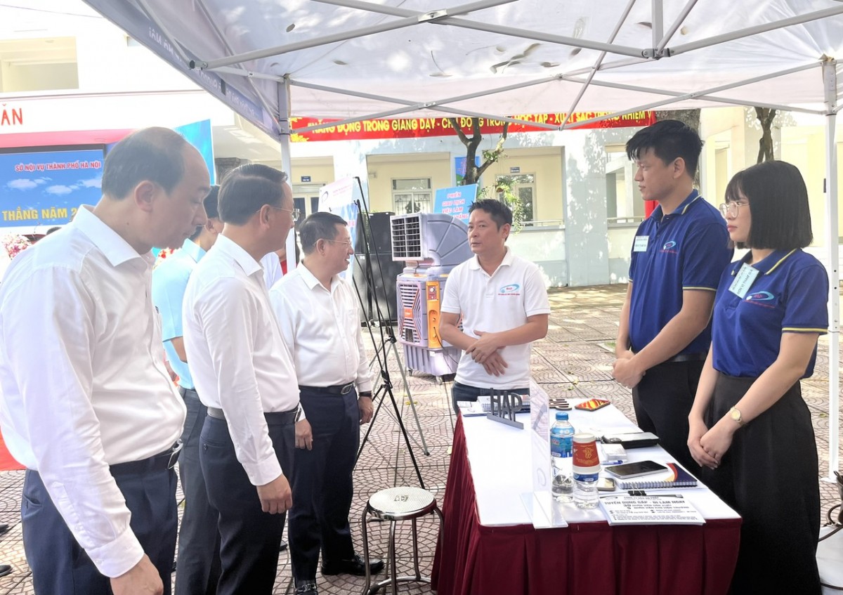 Phiên GDVL xã Tiến Thắng năm 2025: Cơ hội cho lao động trẻ và tiềm năng xuất khẩu lao động Phiên GDVL xã Tiến Thắng năm 2025: Cơ hội cho lao động trẻ và tiềm năng xuất khẩu lao động