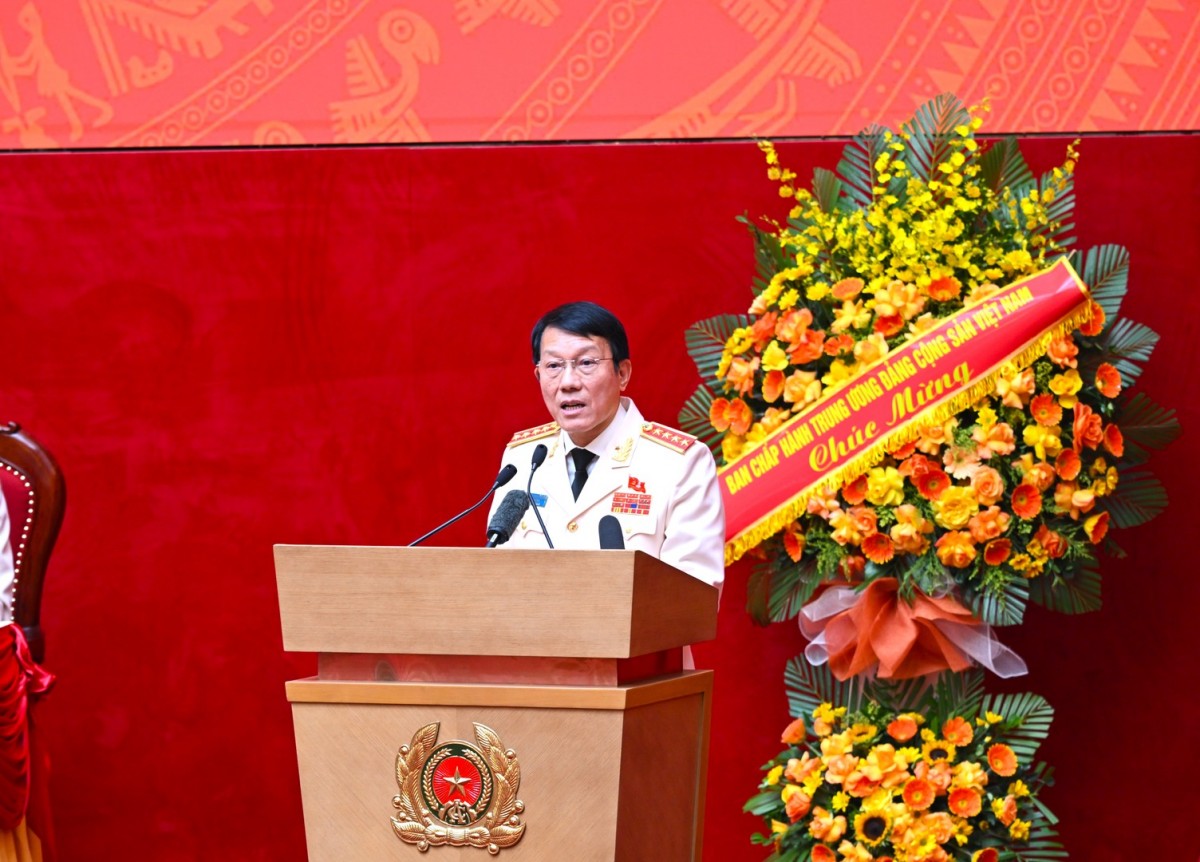 Khai mạc Đại hội Đảng bộ Công an Trung ương: Tổng Bí thư Tô Lâm nêu rõ 2 vấn đề trọng tâm chỉ đạo Khai mạc Đại hội Đảng bộ Công an Trung ương: Tổng Bí thư Tô Lâm nêu rõ 2 vấn đề trọng tâm chỉ đạo