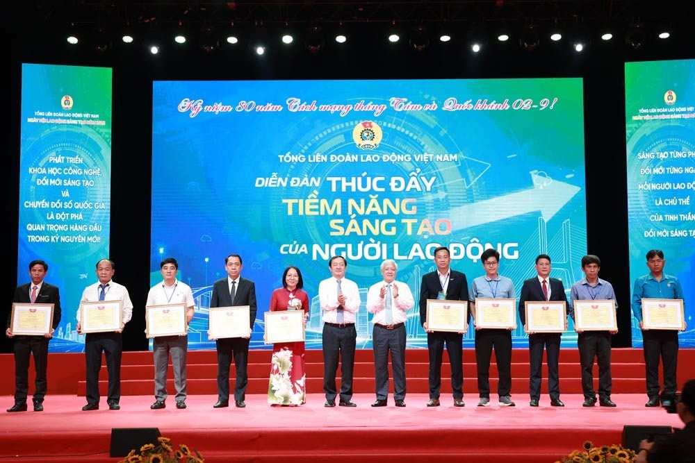 Công nhân trẻ tuổi 25 với sáng kiến làm lợi hàng tỷ đồng