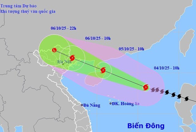 Dự báo đường đi của bão số 11.