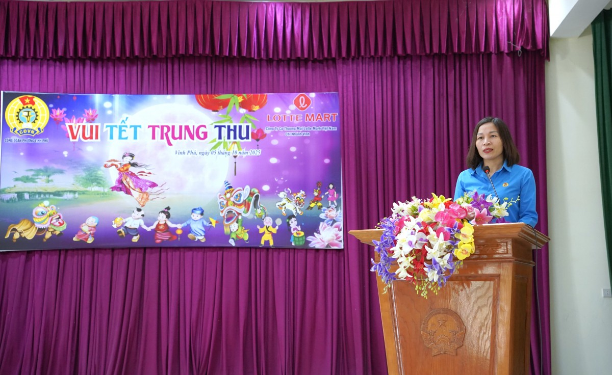 Công đoàn phường Vinh Phú tổ chức Tết Trung thu cho con người lao động Công đoàn phường Vinh Phú tổ chức Tết Trung thu cho con người lao động