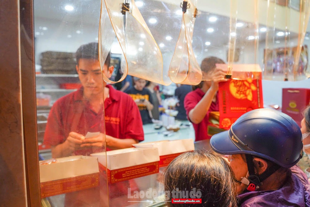 Giữ hương vị Hà Nội qua những chiếc bánh Trung thu truyền thống