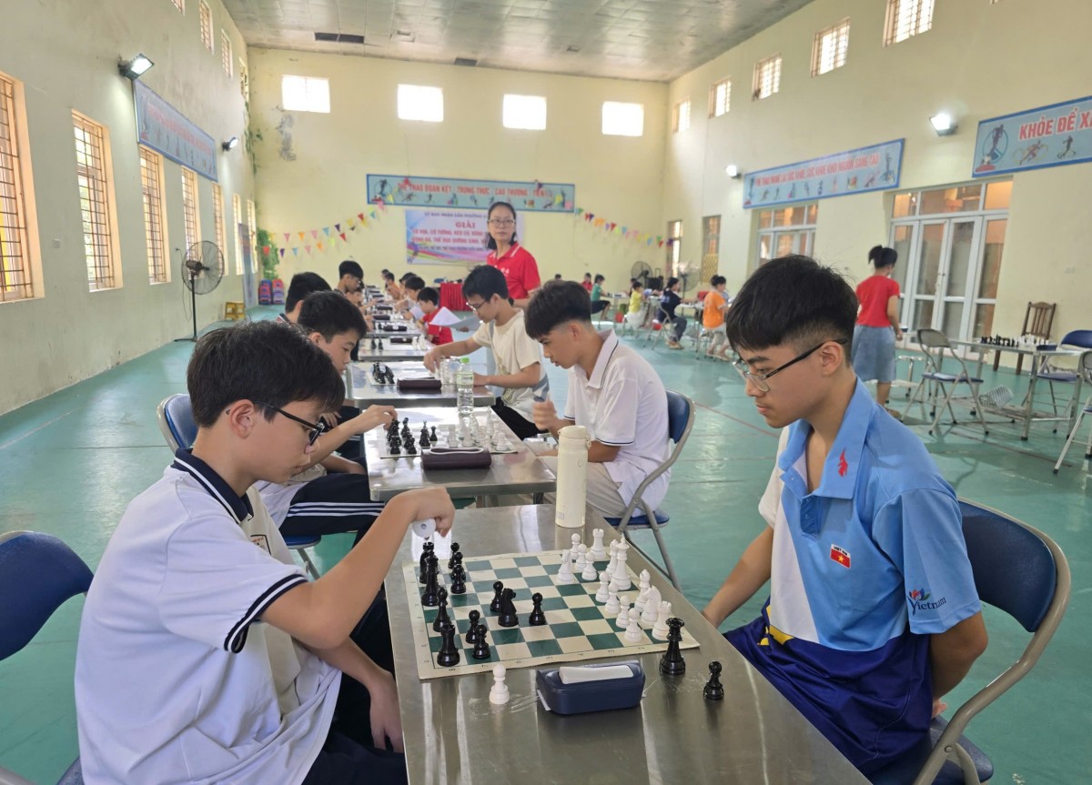 Sôi nổi các môn thi đấu tại Đại hội Thể dục thể thao phường Kiến Hưng năm 2025