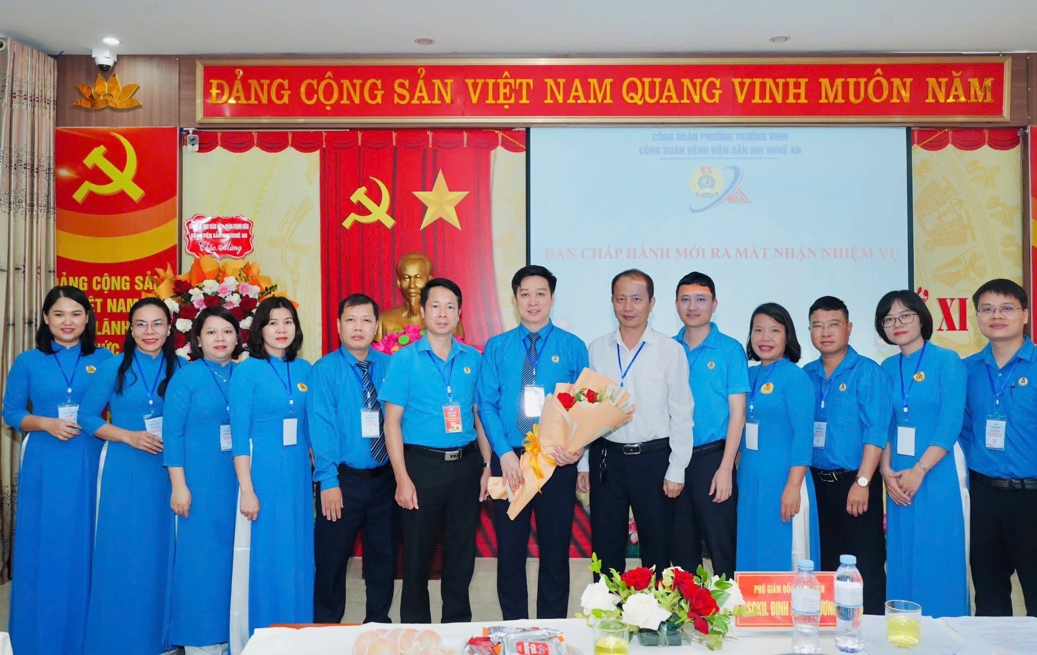 Sôi nổi Đại hội Công đoàn cơ sở trực thuộc Công đoàn phường Trường Vinh Sôi nổi Đại hội Công đoàn cơ sở trực thuộc Công đoàn phường Trường Vinh