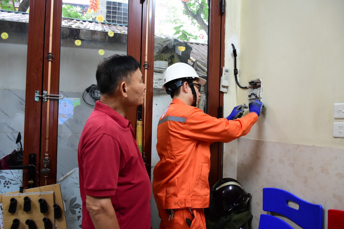 Dịch vụ điện gia tăng - Nâng cao tiện ích, an toàn trong quá trình sử dụng điện