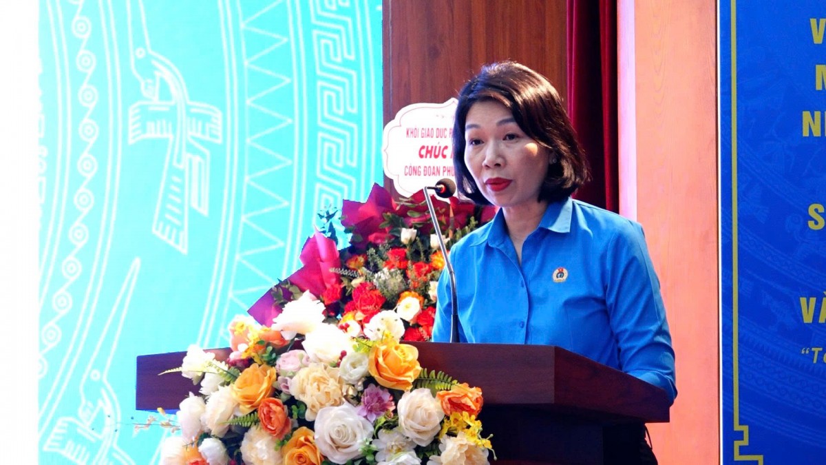 Công đoàn phường Phúc Lợi chính thức ra mắt, quản lý trực tiếp 85 Công đoàn cơ sở