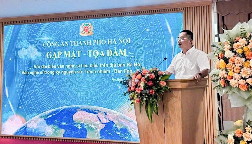 Văn hóa là nền tảng, văn nghệ sĩ là sức mạnh mềm bảo vệ Thủ đô bình yên