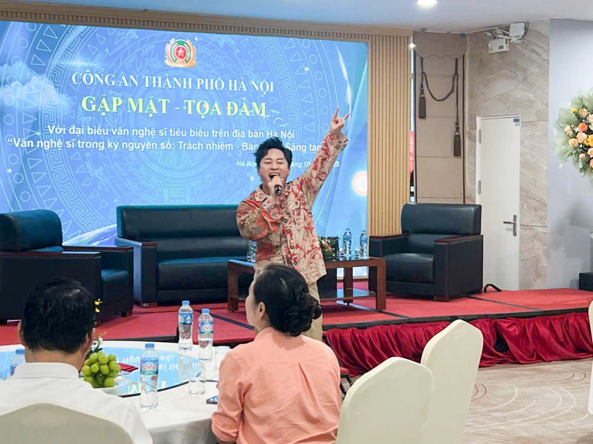 Văn hóa là nền tảng, văn nghệ sĩ là sức mạnh mềm bảo vệ Thủ đô bình yên