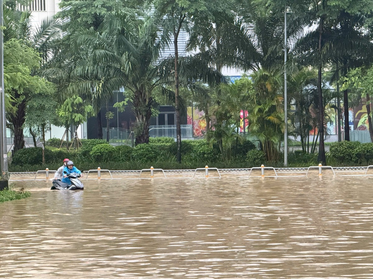 Sáng 8/10, Hà Nội còn 21 điểm ngập sâu