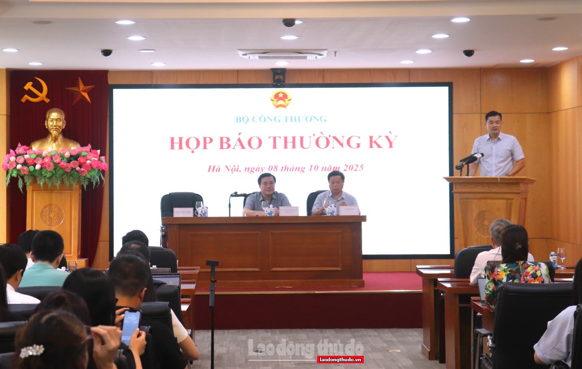 Ngành Công Thương tăng tốc mạnh mẽ, xuất nhập khẩu vượt xa mục tiêu năm Đảm bảo triển khai Hội chợ Mùa Thu 2025 đúng tiến độ