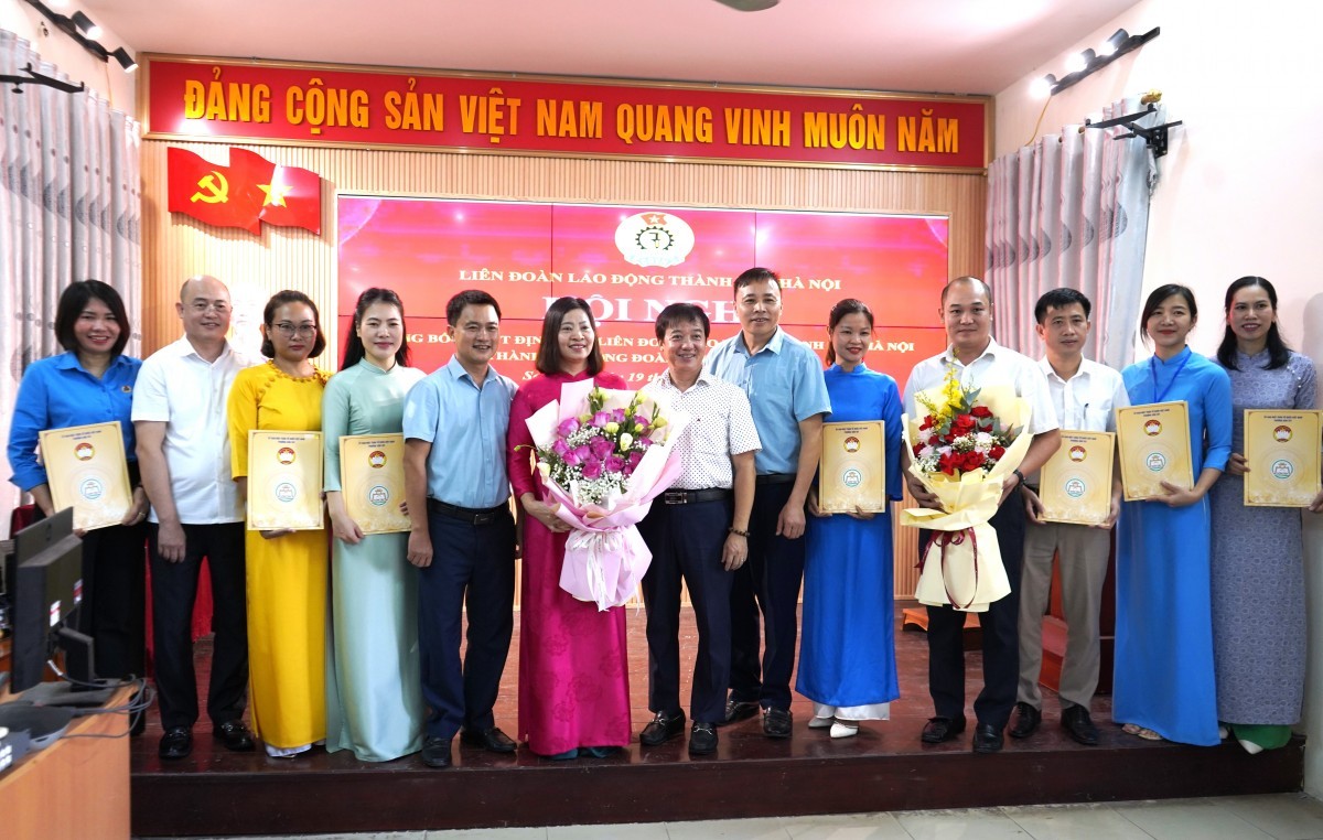 Đảng lãnh đạo, Công đoàn đồng hành, chung sức vì người lao động