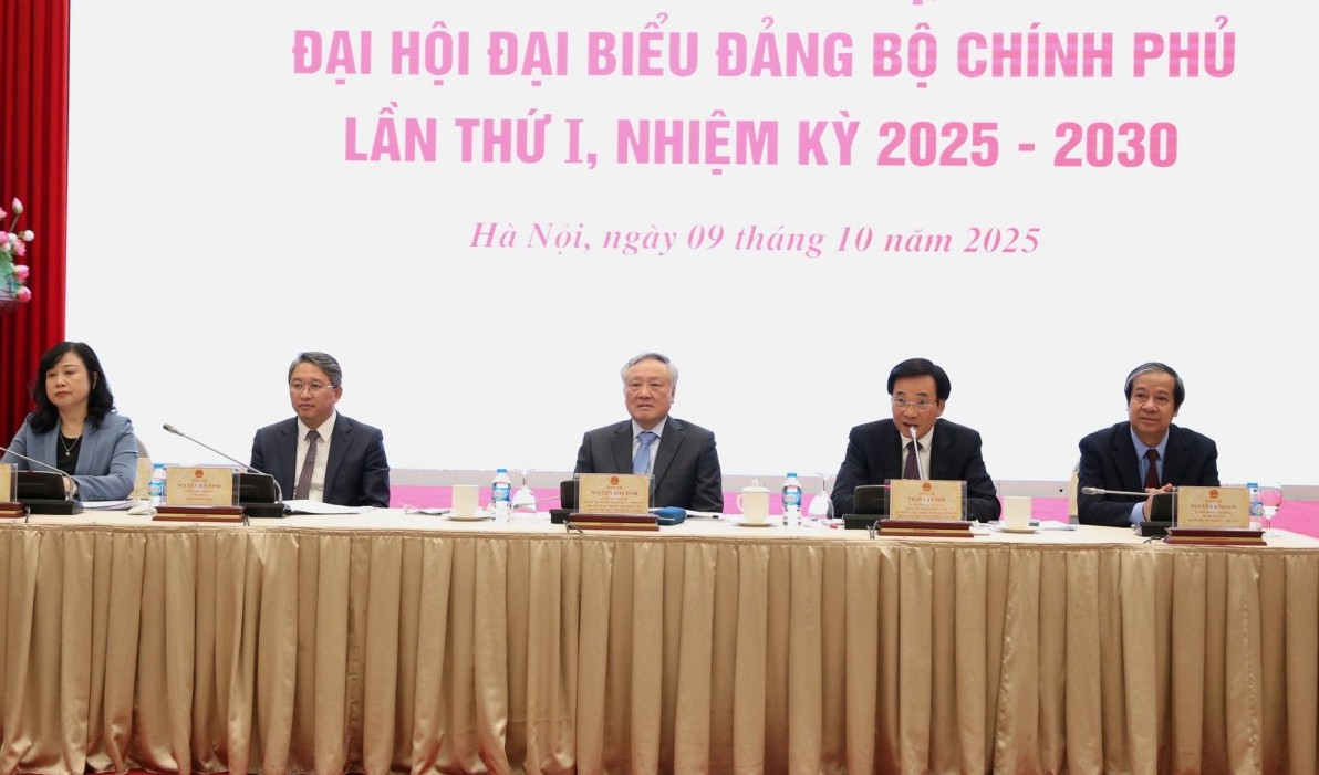 Chuẩn bị chu đáo, tổ chức trọng thể Đại hội Đảng bộ Chính phủ lần thứ nhất