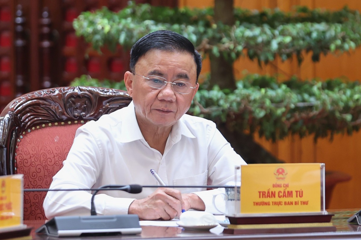 Huy động toàn lực giúp dân vượt qua bão lũ, không để ai thiếu ăn, thiếu mặc