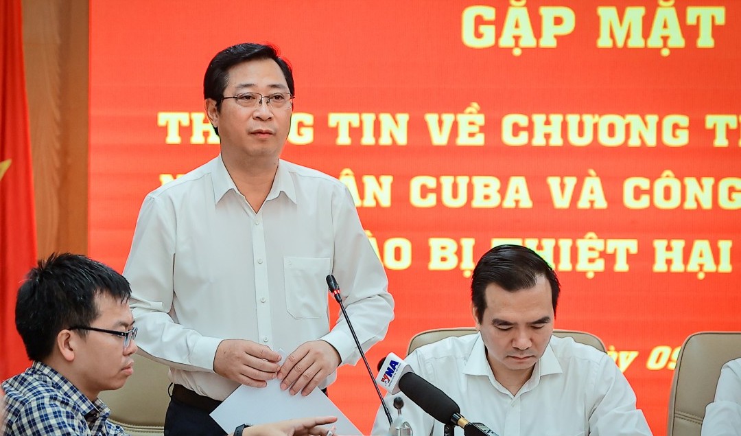 Tiếp nhận gần 800 tỷ đồng hỗ trợ nhân dân các tỉnh, thành phố khắc phục hậu quả bão lũ