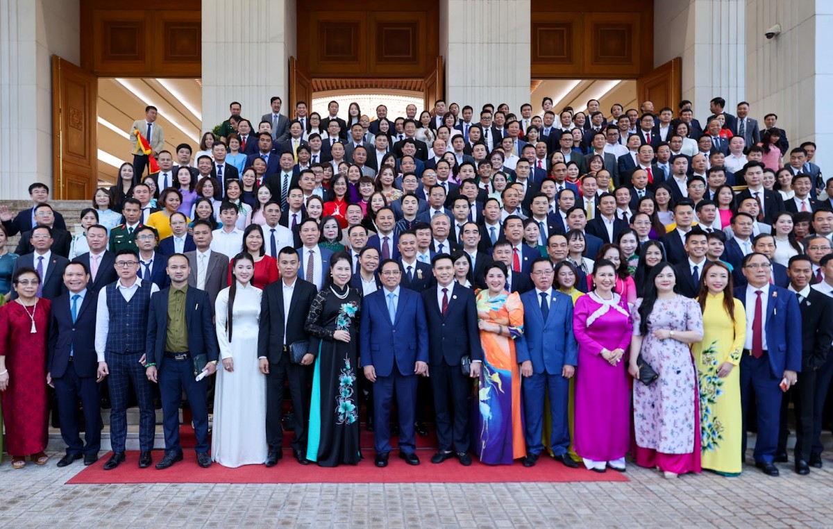 Doanh nghiệp tự lực, tự chủ để 