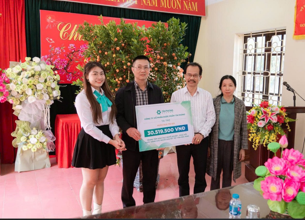 Công đoàn Dược phẩm Tín Phong: Xây dựng văn hóa gắn kết Công đoàn Dược phẩm Tín Phong: Xây dựng văn hóa gắn kết