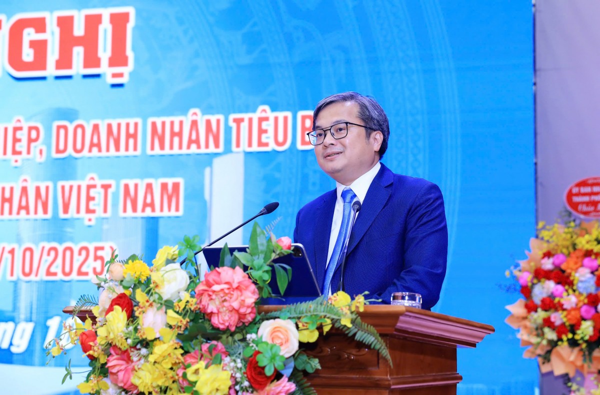 Cầu Giấy phát huy vai trò doanh nhân, doanh nghiệp trong phát triển đô thị hiện đại Cầu Giấy phát huy vai trò doanh nhân, doanh nghiệp trong phát triển đô thị hiện đại