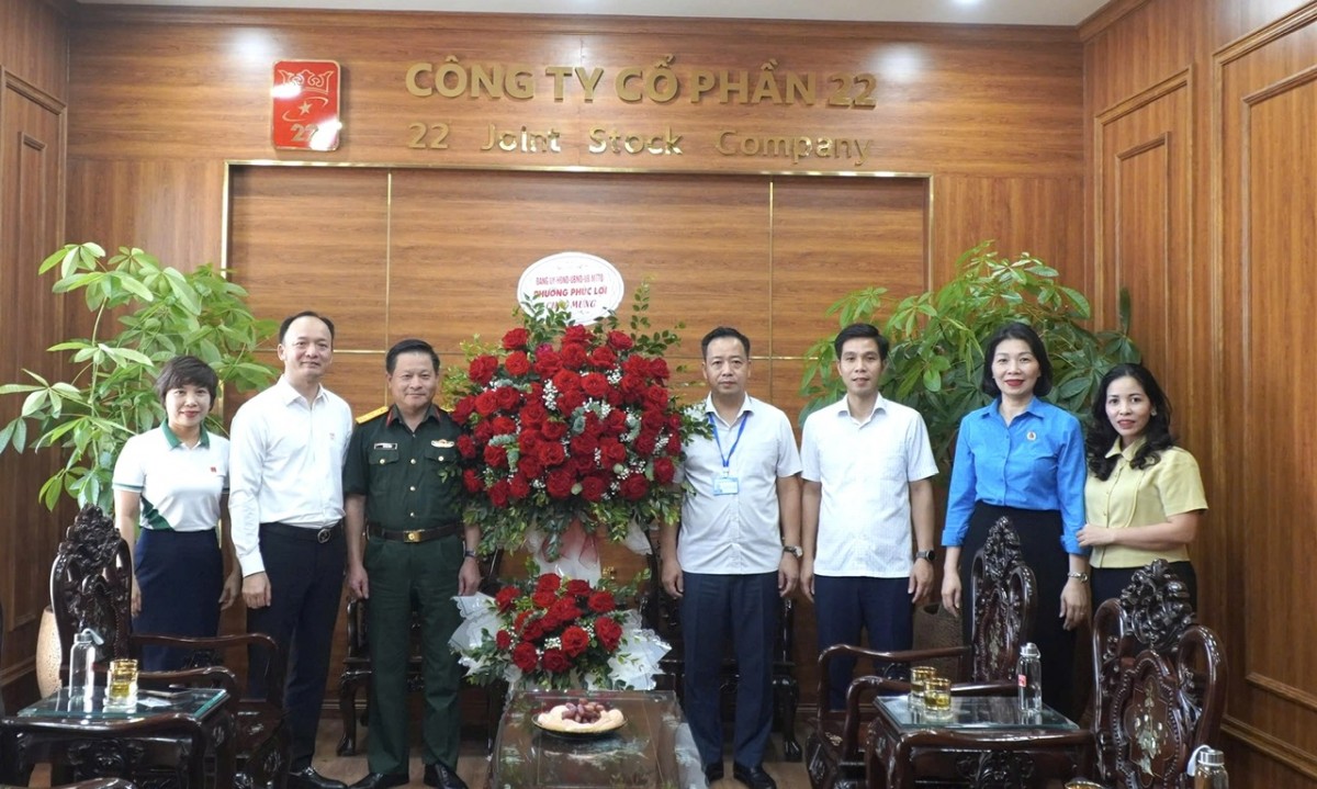 Phường Phúc Lợi tri ân các doanh nghiệp nhân Ngày Doanh nhân Việt Nam