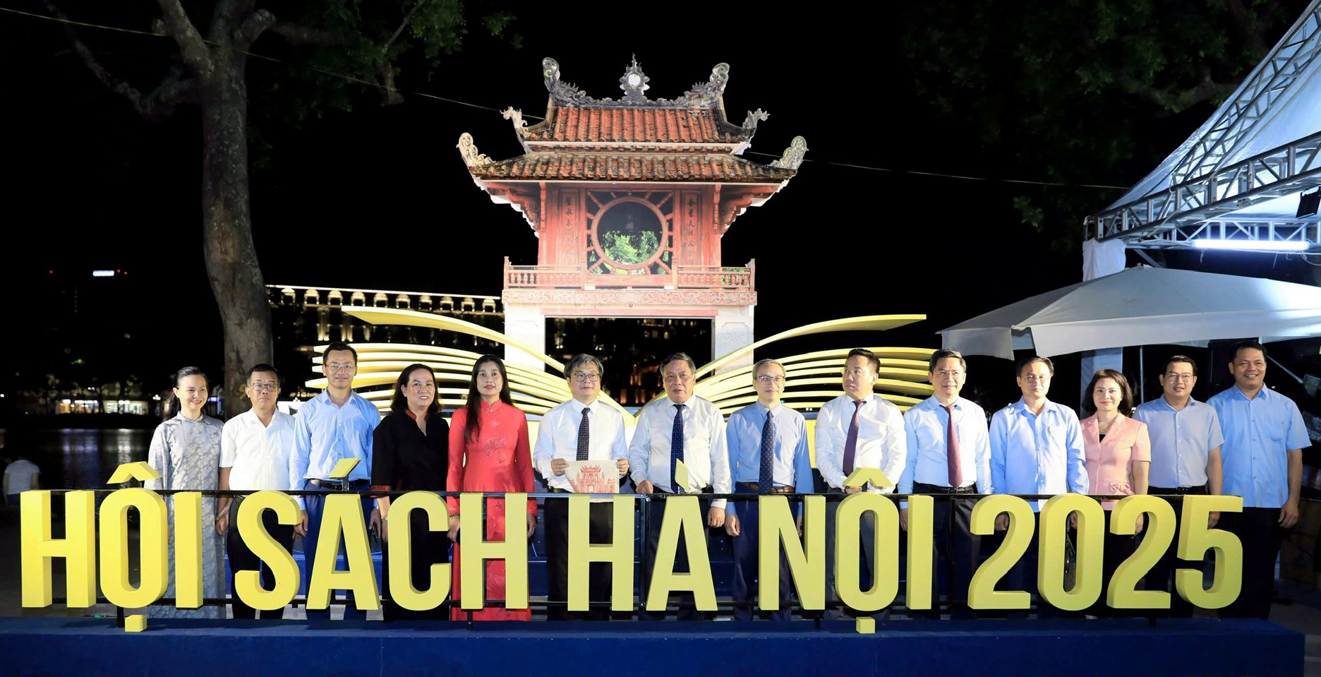 Kỳ 3: Khát vọng vươn tầm văn hóa Thủ đô