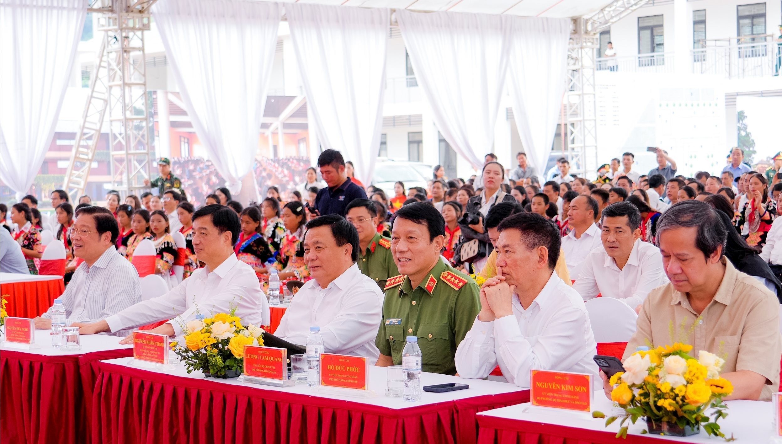 Khởi công Trường Phổ thông nội trú liên cấp tại Na Ngoi, Nghệ An