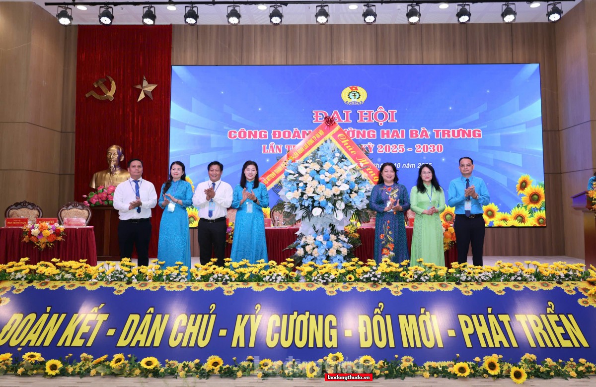 Ra mắt Ban Chấp hành Công đoàn phường Hai Bà Trưng