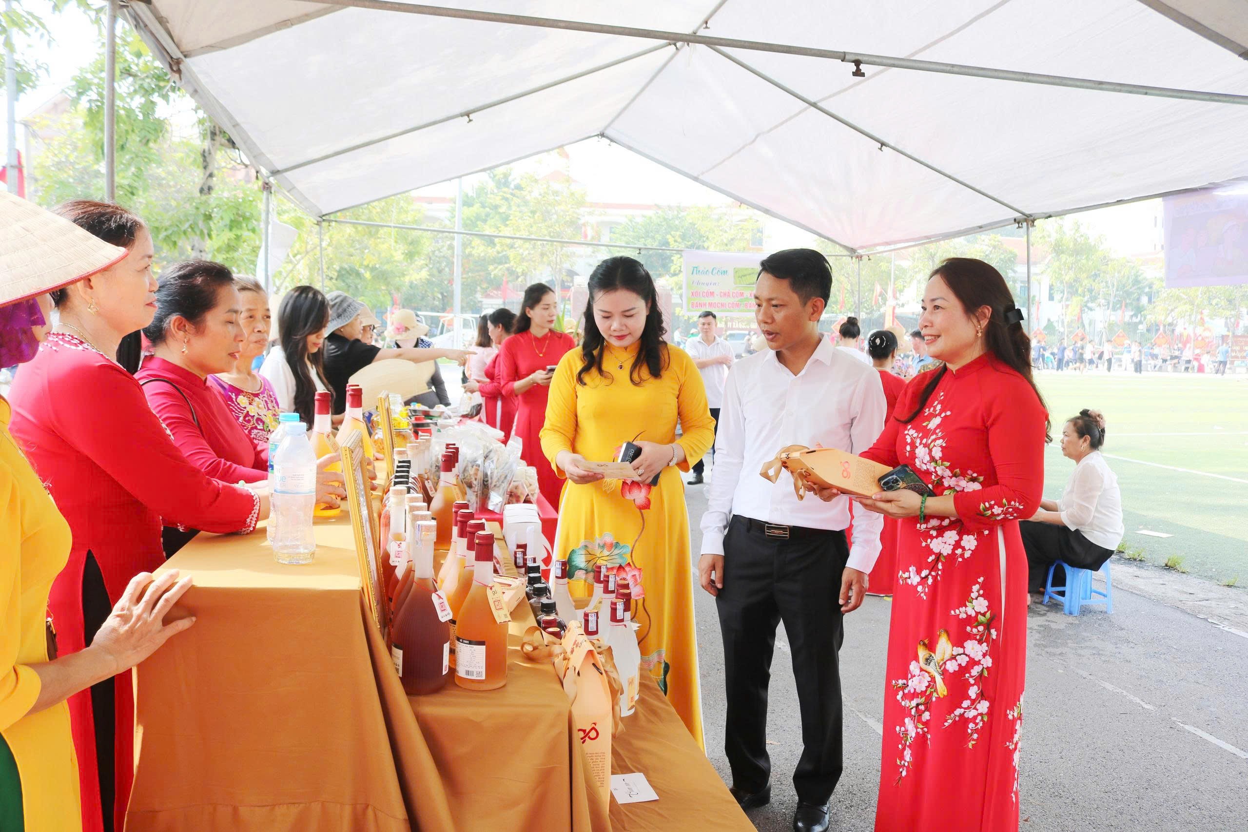 Quốc Oai: Sôi nổi ngày hội lớn của phụ nữ, nông dân và thanh niên trên địa bàn