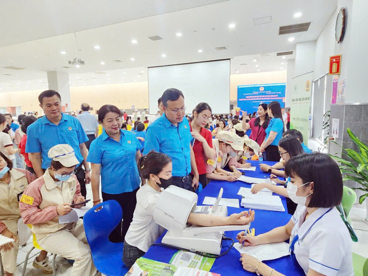 Xứng đáng giai cấp Công nhân của Thủ đô anh hùng