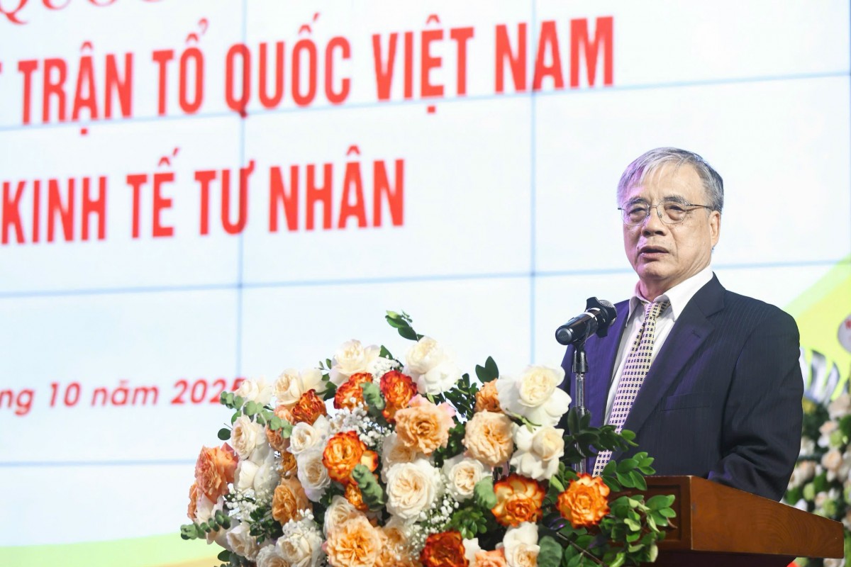 Phát huy vai trò của Mặt trận Tổ quốc Việt Nam trong phát triển kinh tế tư nhân Phát huy vai trò của Mặt trận Tổ quốc Việt Nam trong phát triển kinh tế tư nhân