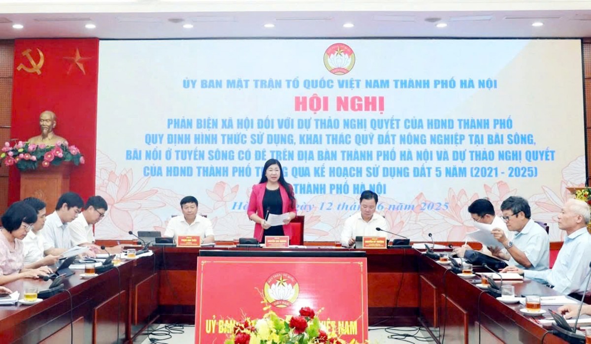 Tạo khối đại đoàn kết để hoàn thành sứ mệnh Tạo khối đại đoàn kết để hoàn thành sứ mệnh