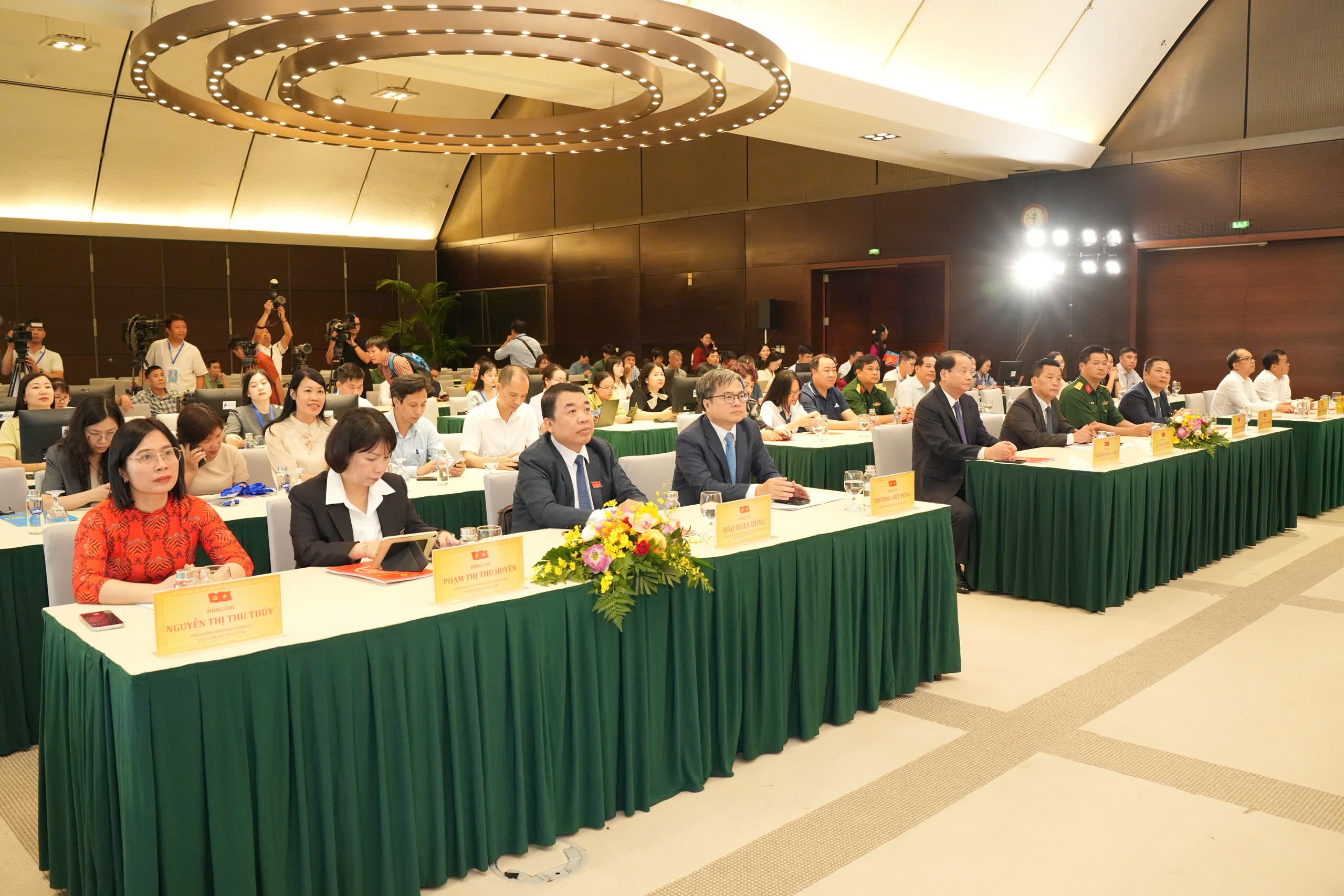 Khai trương Trung tâm báo chí Đại hội XVIII Đảng bộ thành phố Hà Nội