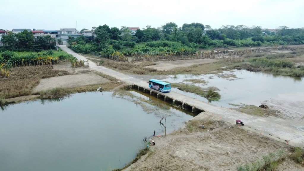 Khai trương tuyến xe buýt 20ATC kết nối xã đảo Minh Châu với trung tâm Thủ đô Hà Nội