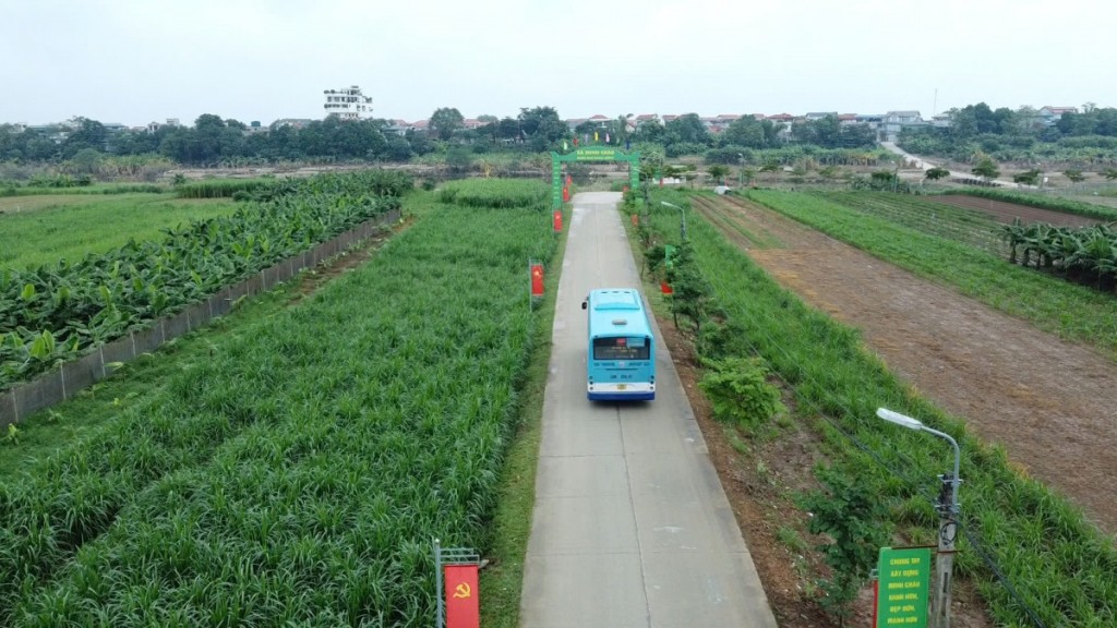 Khai trương tuyến xe buýt 20ATC kết nối xã đảo Minh Châu với trung tâm Thủ đô Hà Nội