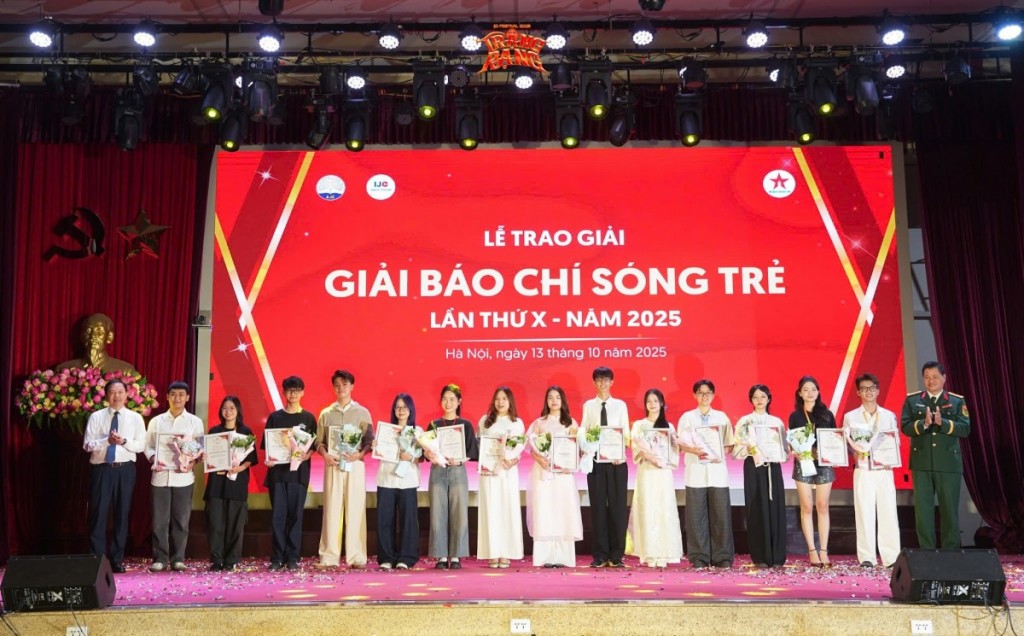 Bùng nổ cảm xúc với đêm nhạc hội IJC Festival 2025: Trạng Rạng Bùng nổ cảm xúc với đêm nhạc hội IJC Festival 2025: Trạng Rạng