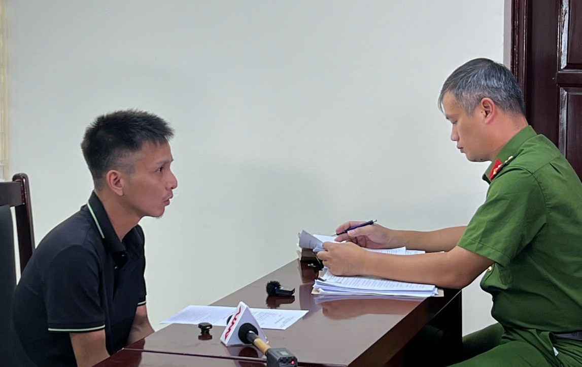 Phá đường dây làm giả nước Lavie quy mô lớn tại Hà Nội