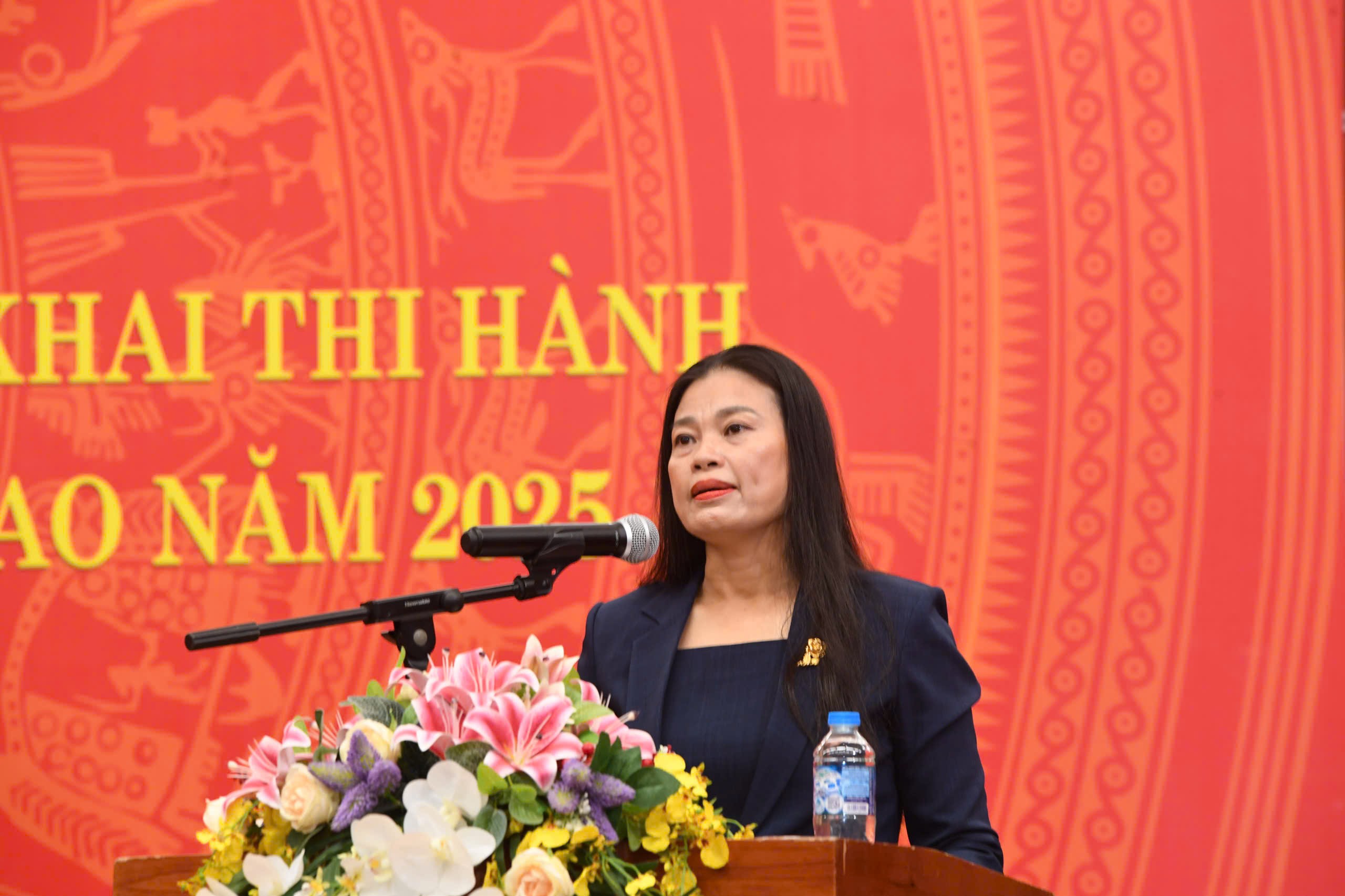 Tập huấn triển khai thi hành Luật Thủ đô cho công chức văn hóa xã, phường Tập huấn triển khai thi hành Luật Thủ đô cho công chức văn hóa xã, phường