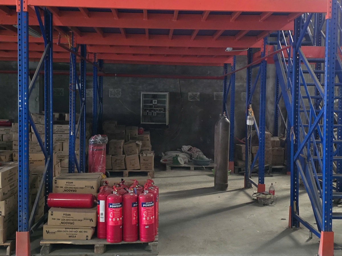 Hàng giả, lãi cao, giàu nhanh chỉ người tiêu dùng thiệt kép!