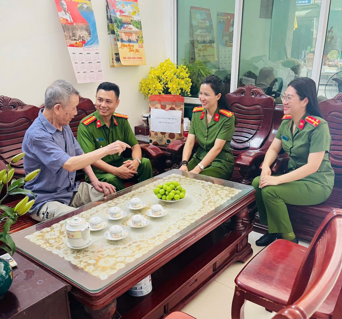 Công an Hà Nội: Dấu ấn 6 tháng tinh gọn cấp huyện và hiệu quả 3 tháng tại 126 xã, phường mới