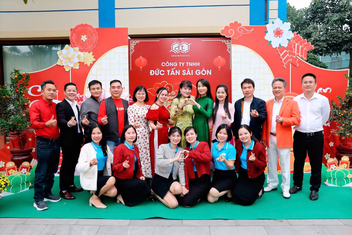 Hướng đến môi trường làm việc bền vững Hướng đến môi trường làm việc bền vững