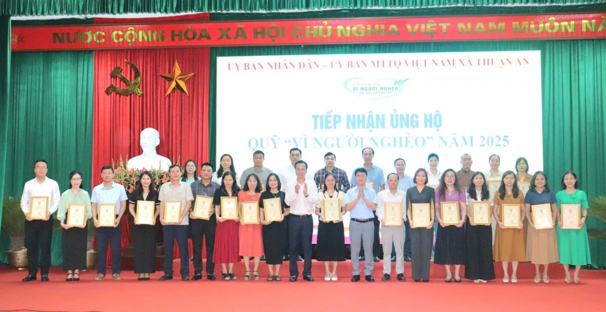 Quỹ “Vì người nghèo Quỹ “Vì người nghèo