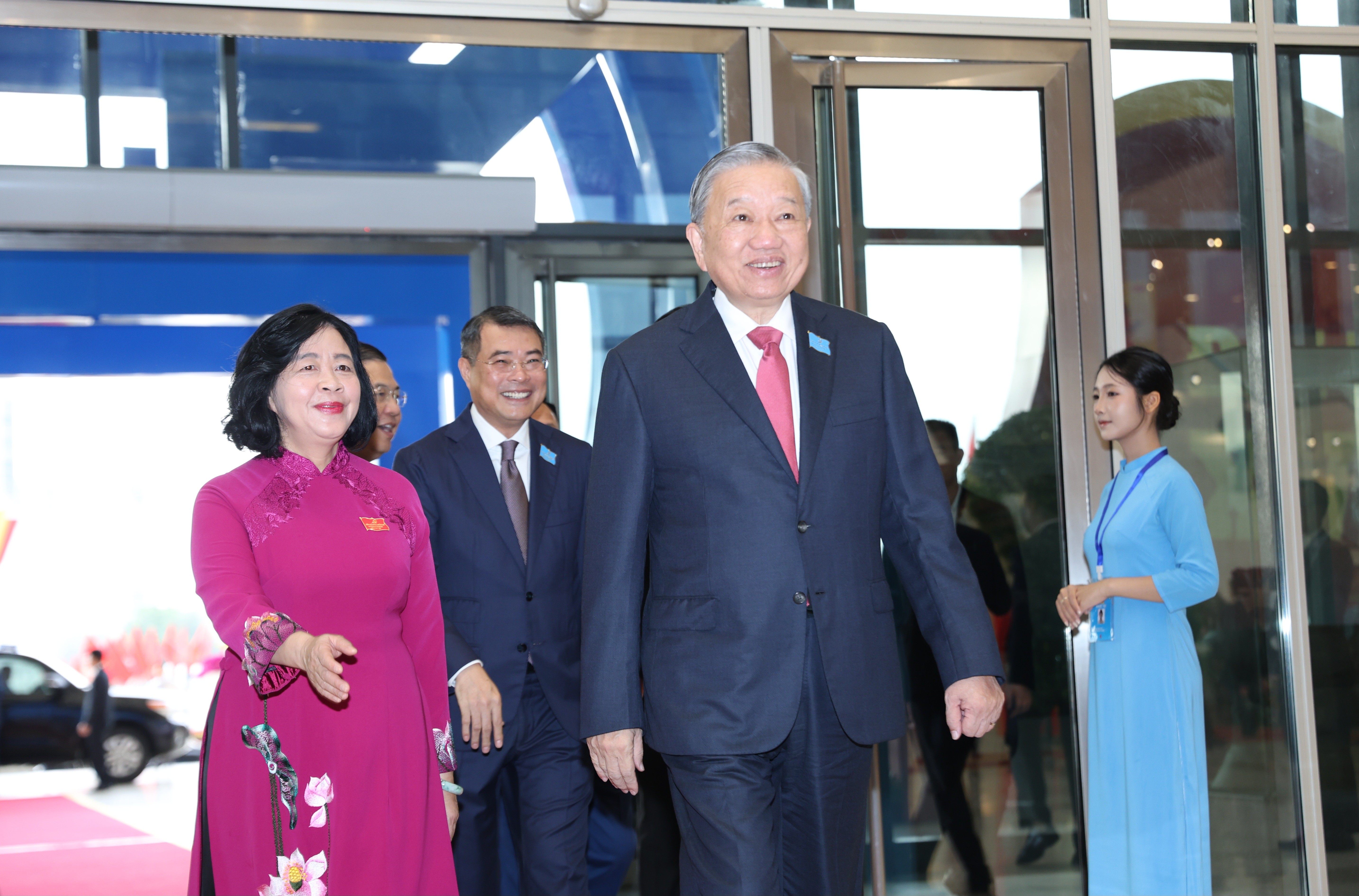 Tổng Bí thư Tô Lâm và các đồng chí lãnh đạo Đảng, Nhà nước dự Đại hội đại biểu Đảng bộ thành phố Hà Nội lần thứ XVIII