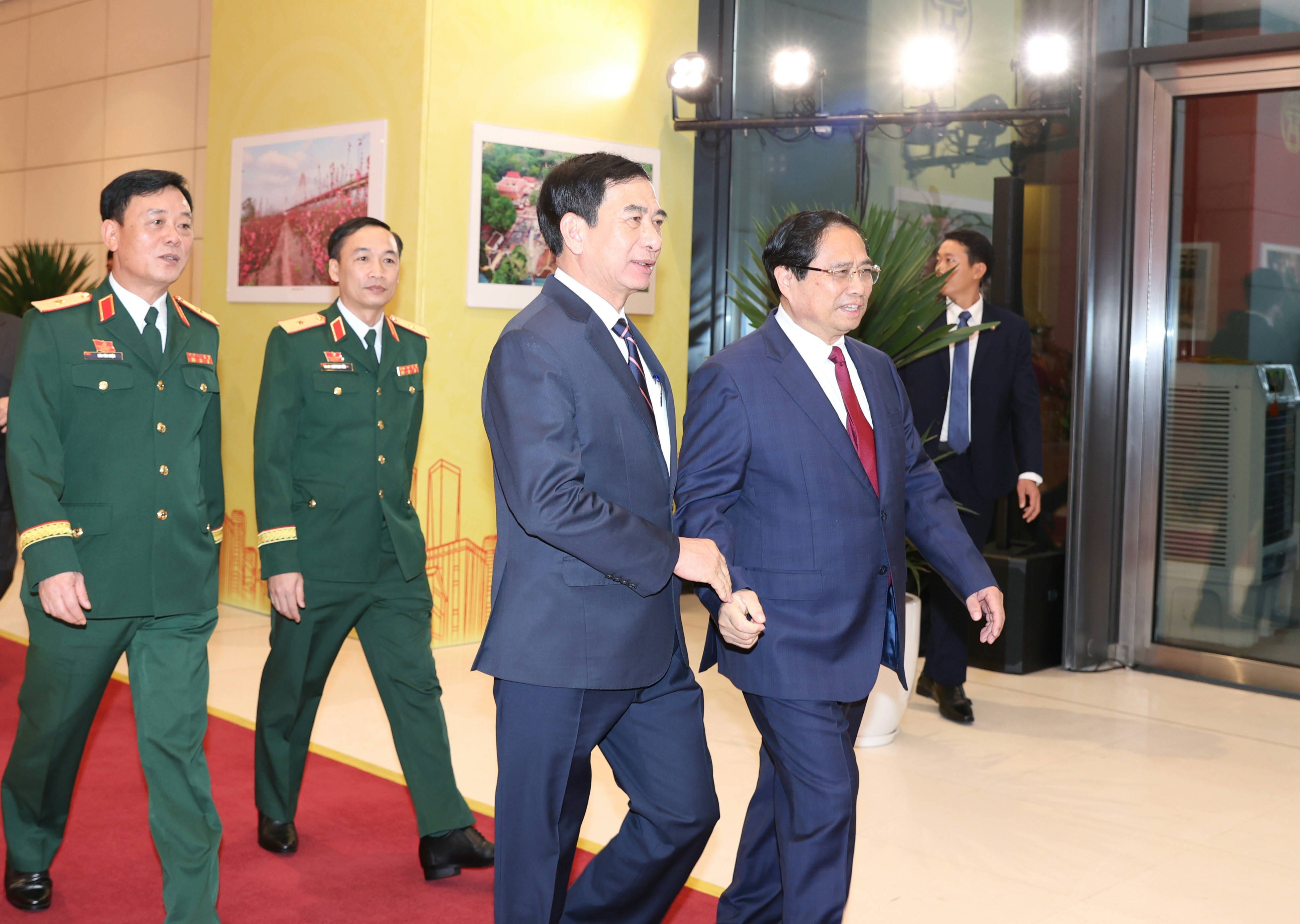 Tổng Bí thư Tô Lâm và các đồng chí lãnh đạo Đảng, Nhà nước dự Đại hội đại biểu Đảng bộ thành phố Hà Nội lần thứ XVIII