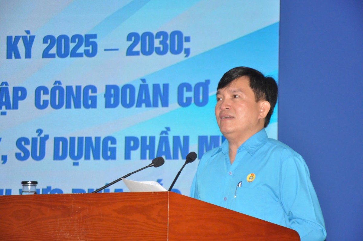 Tổng LĐLĐ Việt Nam tập trung tháo gỡ vướng mắc công tác tổ chức Đại hội Công đoàn cơ sở