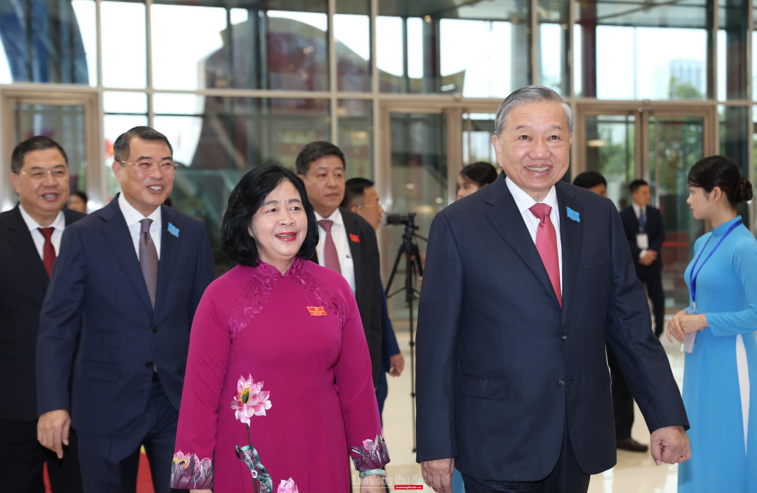 Kết quả ngày làm việc thứ nhất Đại hội đại biểu Đảng bộ thành phố Hà Nội lần thứ XVIII