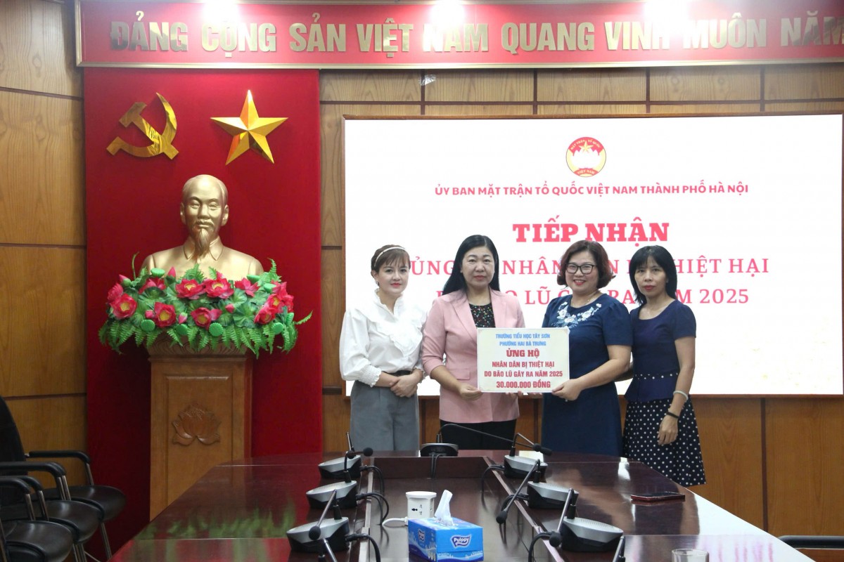 Hà Nội: Tiếp nhận hơn 24,48 tỷ đồng ủng hộ đồng bào bị thiệt hại do bão lũ