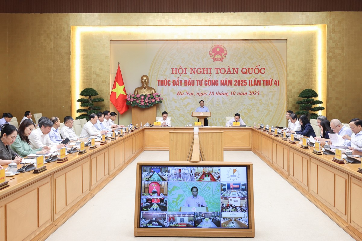 Thủ tướng yêu cầu quyết liệt giải ngân đầu tư công, thay thế cán bộ chậm trễ, vô cảm